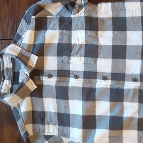 Cat & Jack Other - Boys' Plaid Flannel Button-Down Shirt - Cat & Jack™